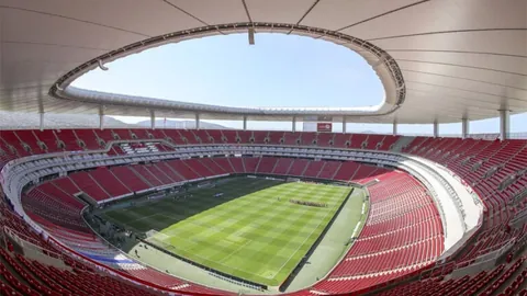 巴赫宣布辞去国际奥委会委员职务，拒绝连任竞选。